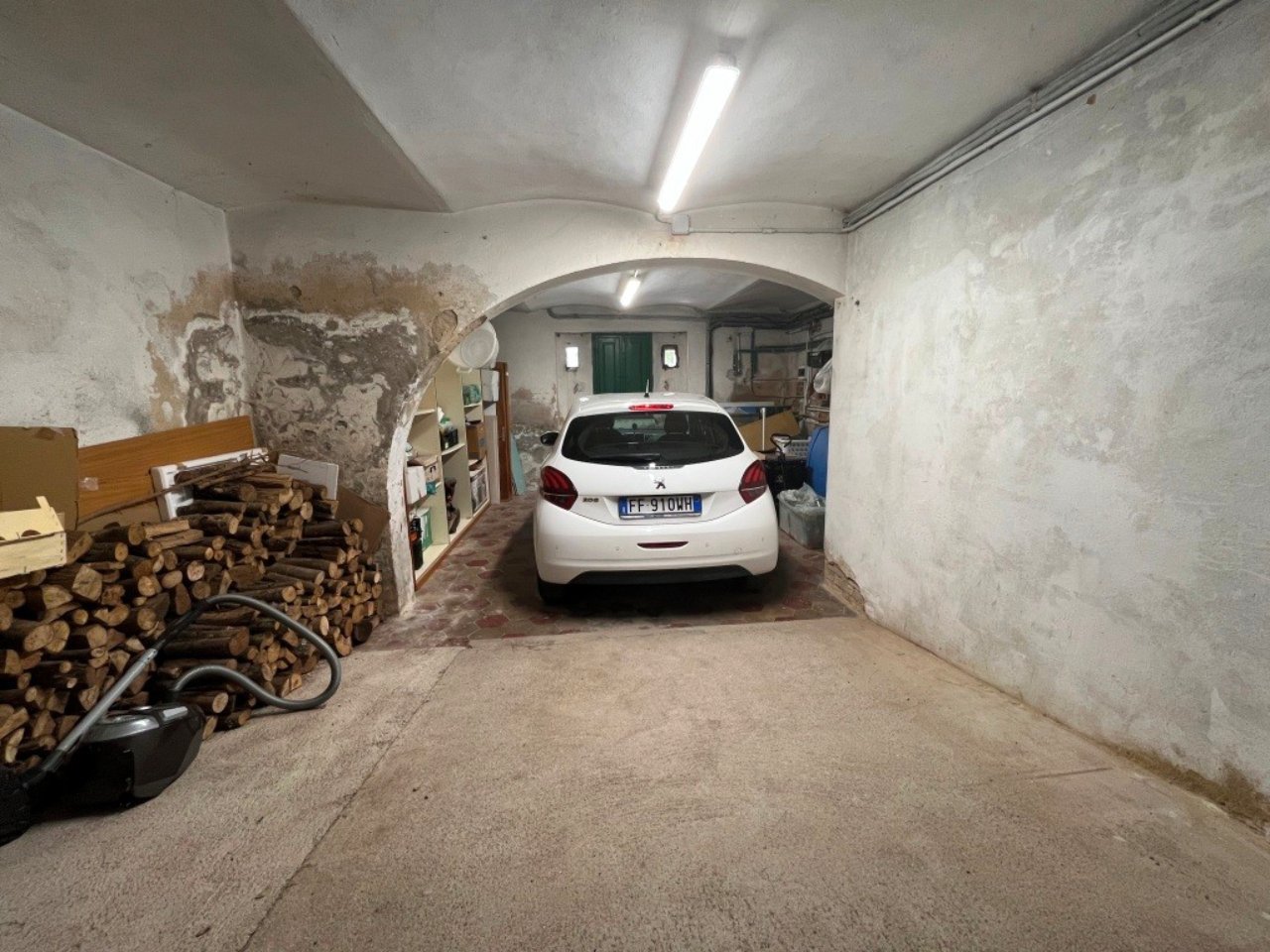rif 0079 garage rif 0079 garage